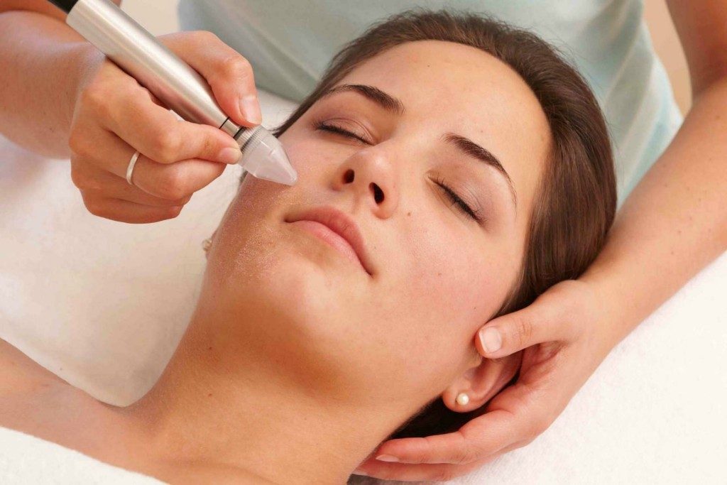Microdermabrasion facial treatments